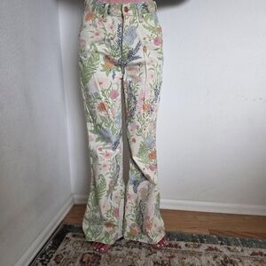 Wrangler Wanderer 622 Floral Wallflower High-Waisted Jeans 26x30